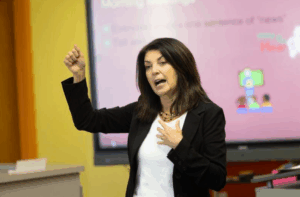 Dr. Donna Werderich teaching 
